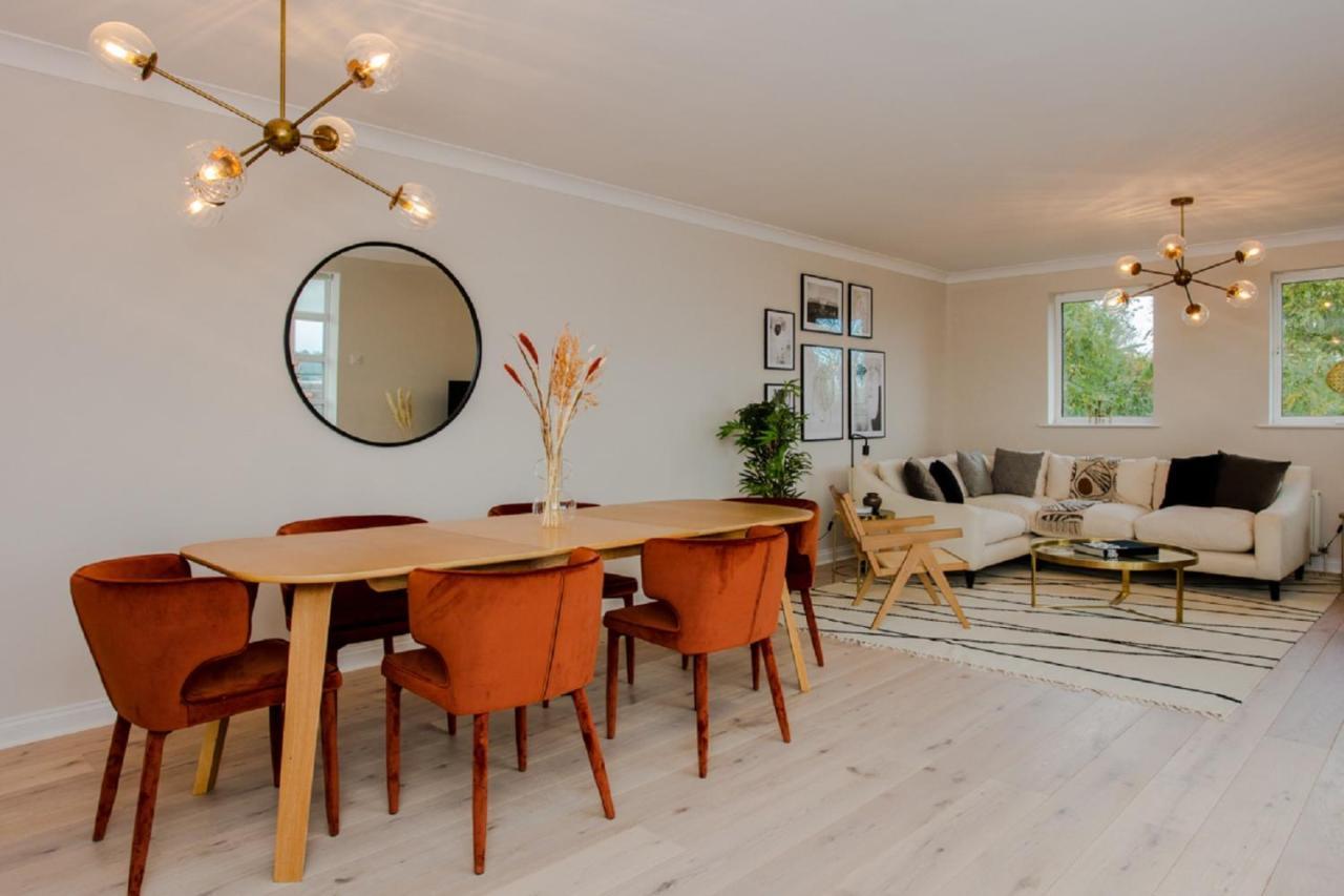 The Sparkford Gardens - Lovely 2Bdr With Balcony ลอนดอน ภายนอก รูปภาพ