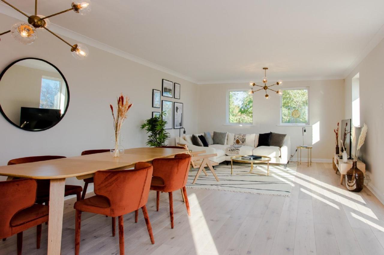The Sparkford Gardens - Lovely 2Bdr With Balcony ลอนดอน ภายนอก รูปภาพ